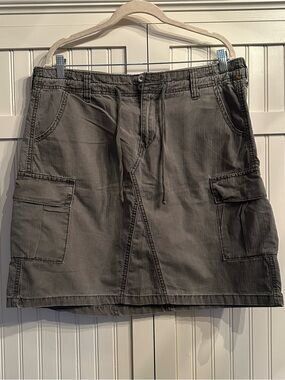 Vintage Levi's Utility Cargo Gray Mini Skirt Size 14